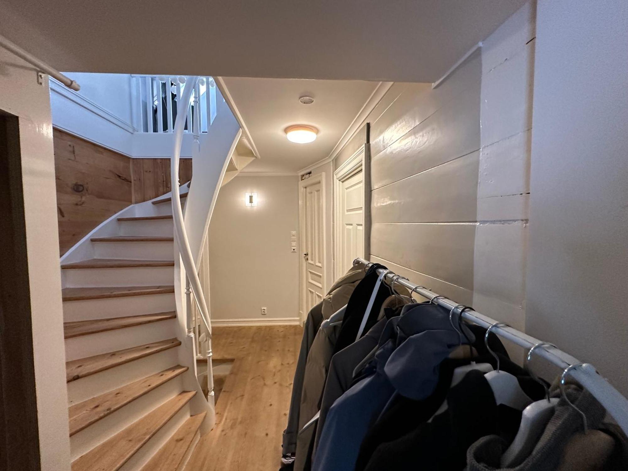 Sjarmerende Bolig Like Ved Togstasjonen Apartment Bergen Exterior photo