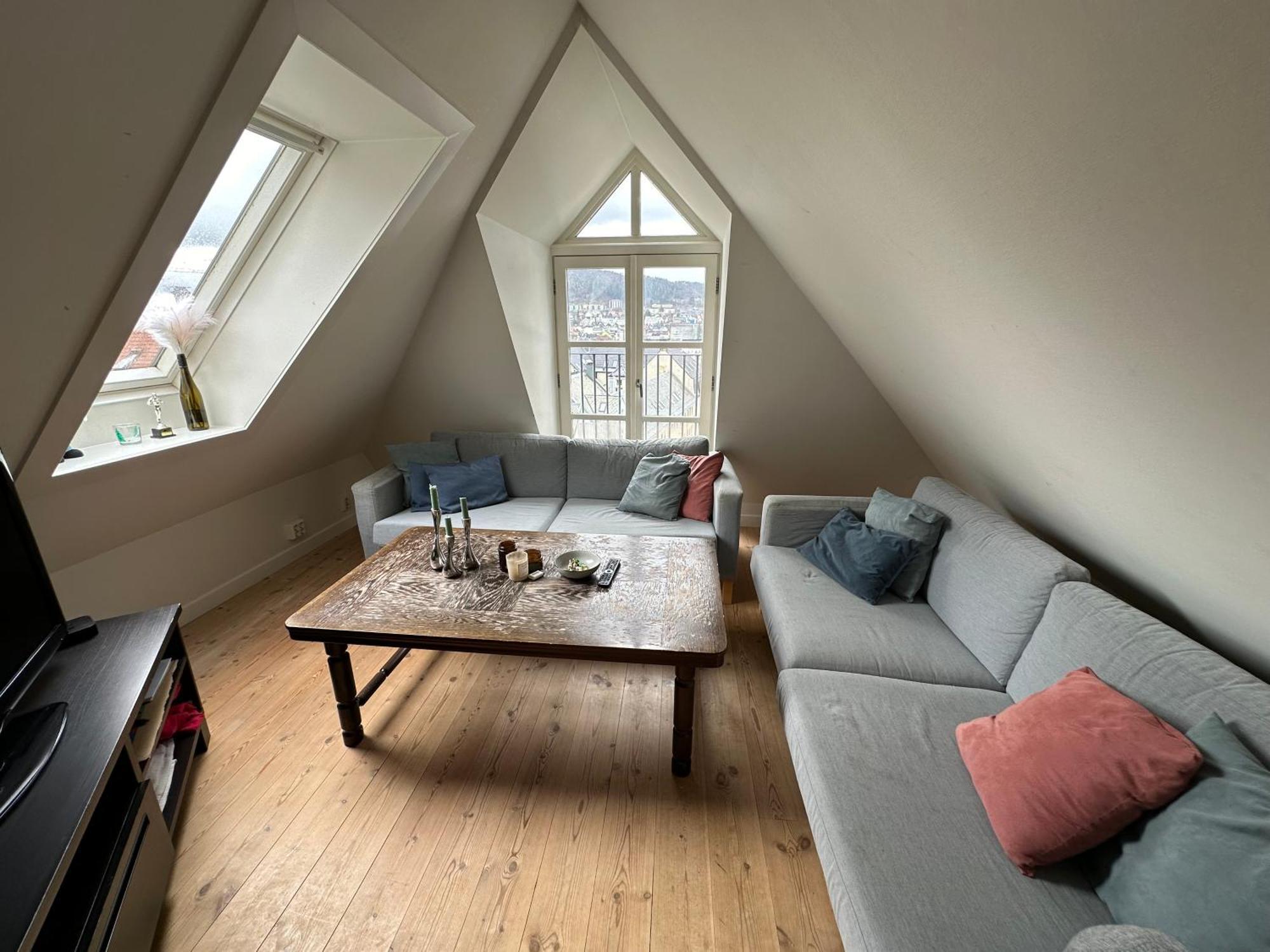 Sjarmerende Bolig Like Ved Togstasjonen Apartment Bergen Exterior photo
