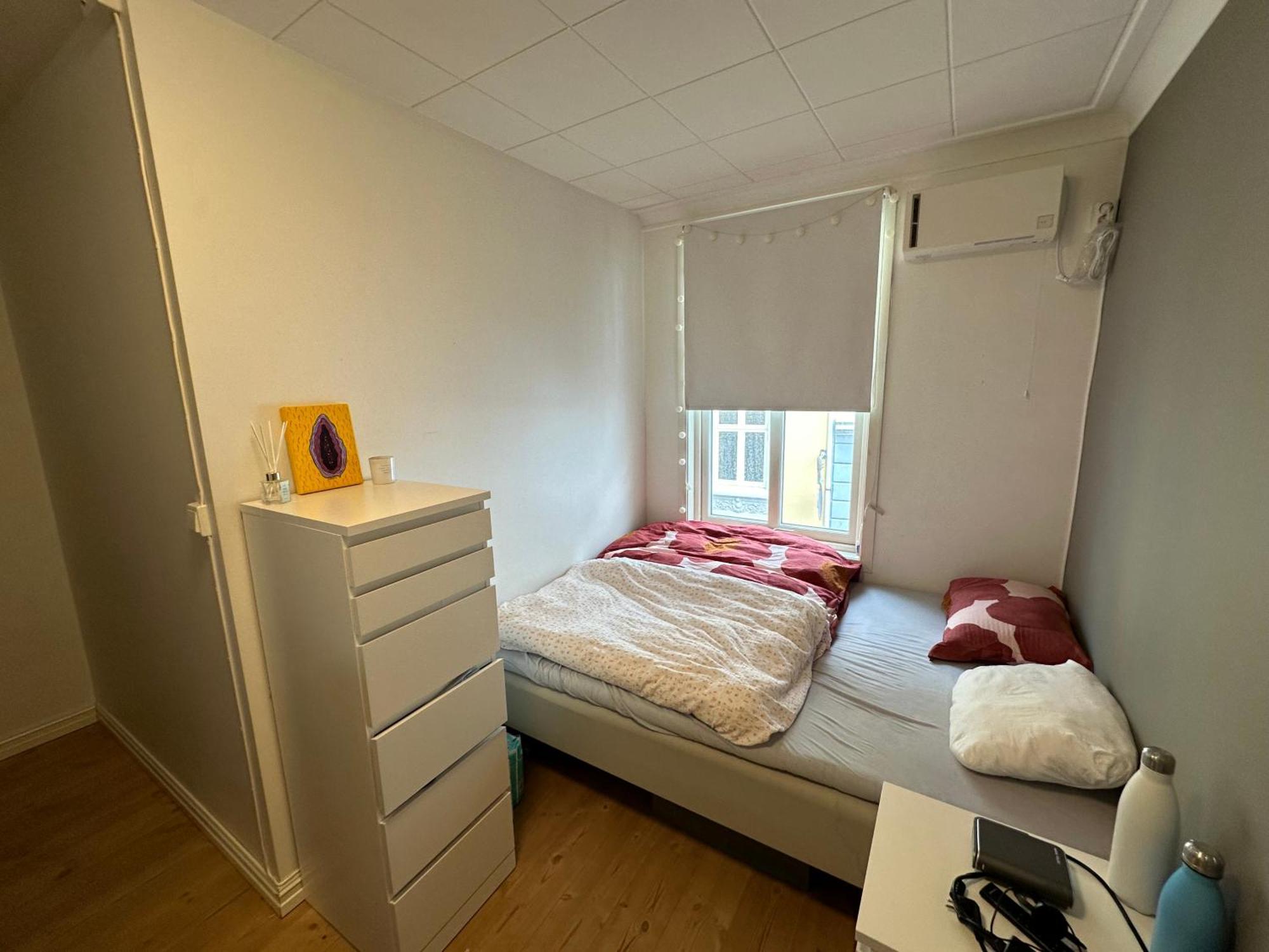 Sjarmerende Bolig Like Ved Togstasjonen Apartment Bergen Exterior photo